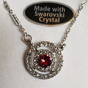 Silver Necklace with Pendant filled with Swarovski Crystal